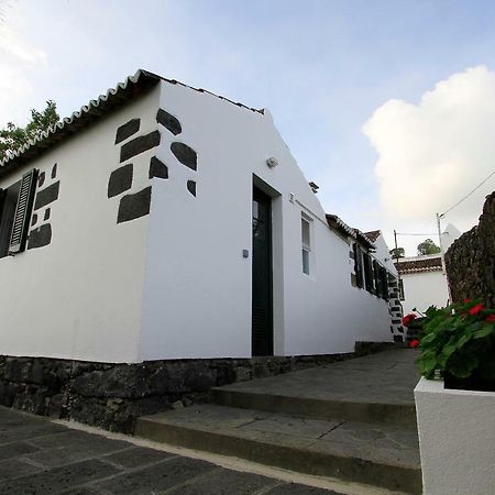 Monserrate - Galera Cottage Caloura Exterior photo