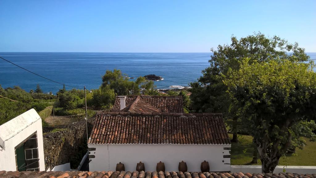 Monserrate - Galera Cottage Caloura Exterior photo