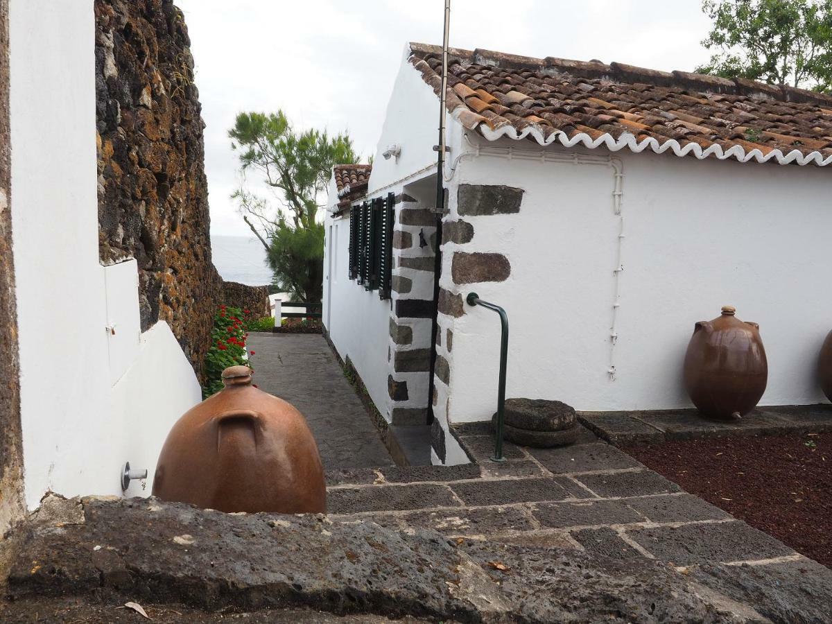 Monserrate - Galera Cottage Caloura Exterior photo